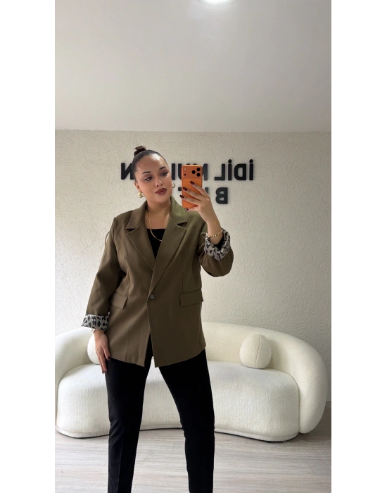 Haki Leopar Detaylı Blazer Ceket