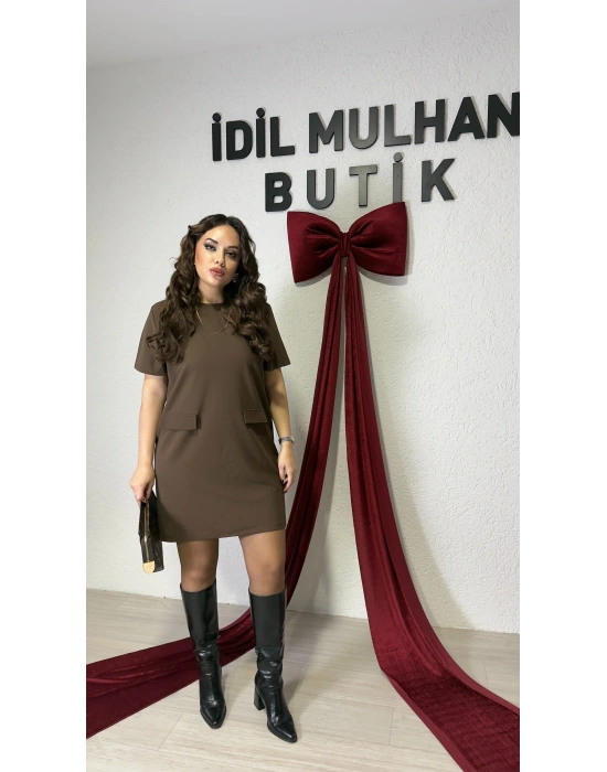Kahverengi Likralı Süs Cepli Elbise