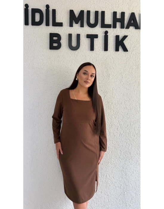 Kahverengi Uzun Kollu Kare Yaka Krep Elbise