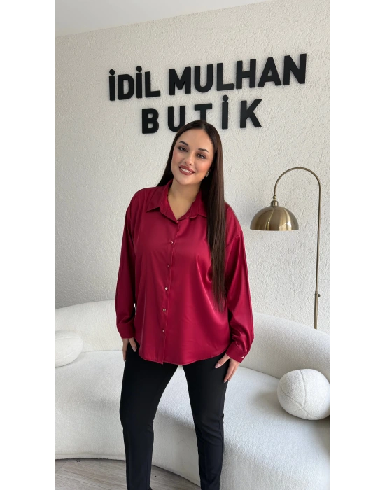 Kırmızı Saten Gömlek