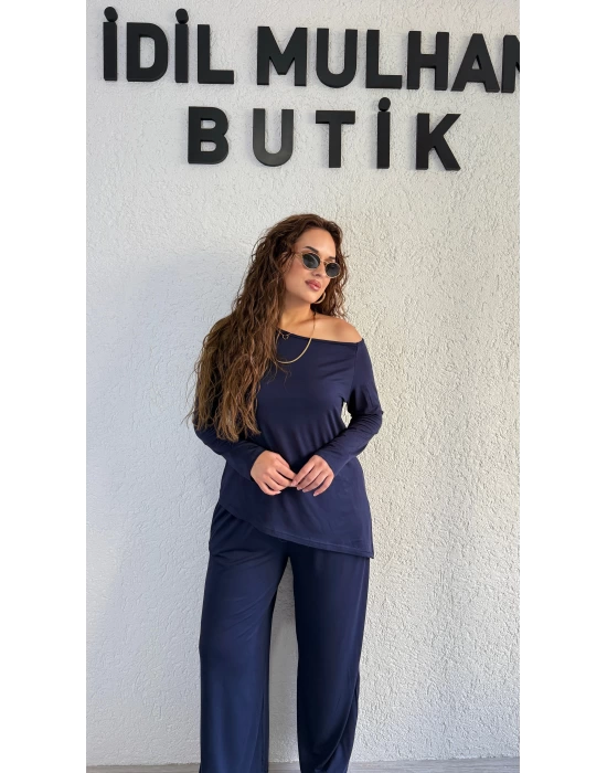 Lacivert Degaje Yaka Asimetrik Takım