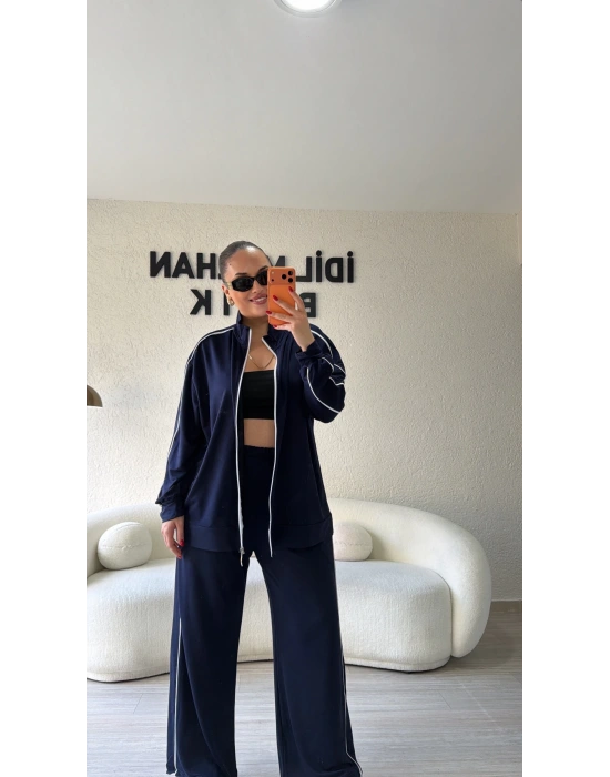 Lacivert Fermuarlı Çift Çizgili Takım