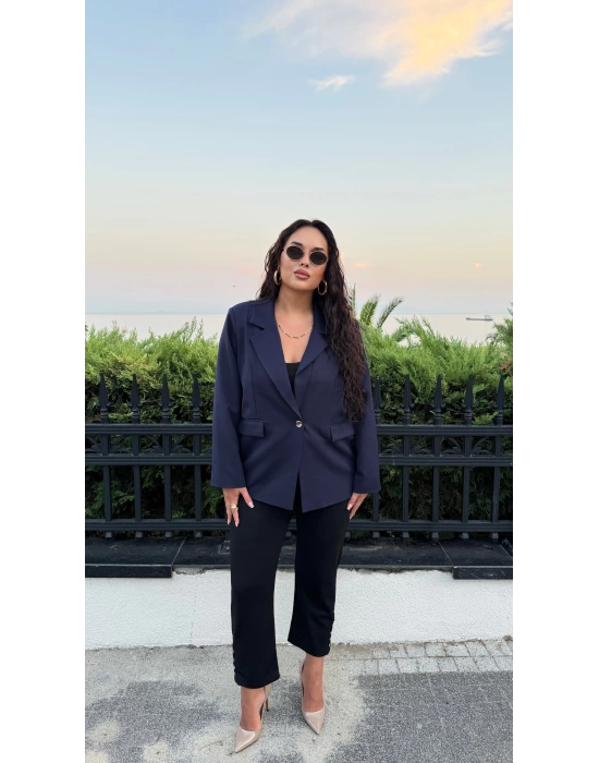 Lacivert Omuzları Vatkalı Blazer Ceket