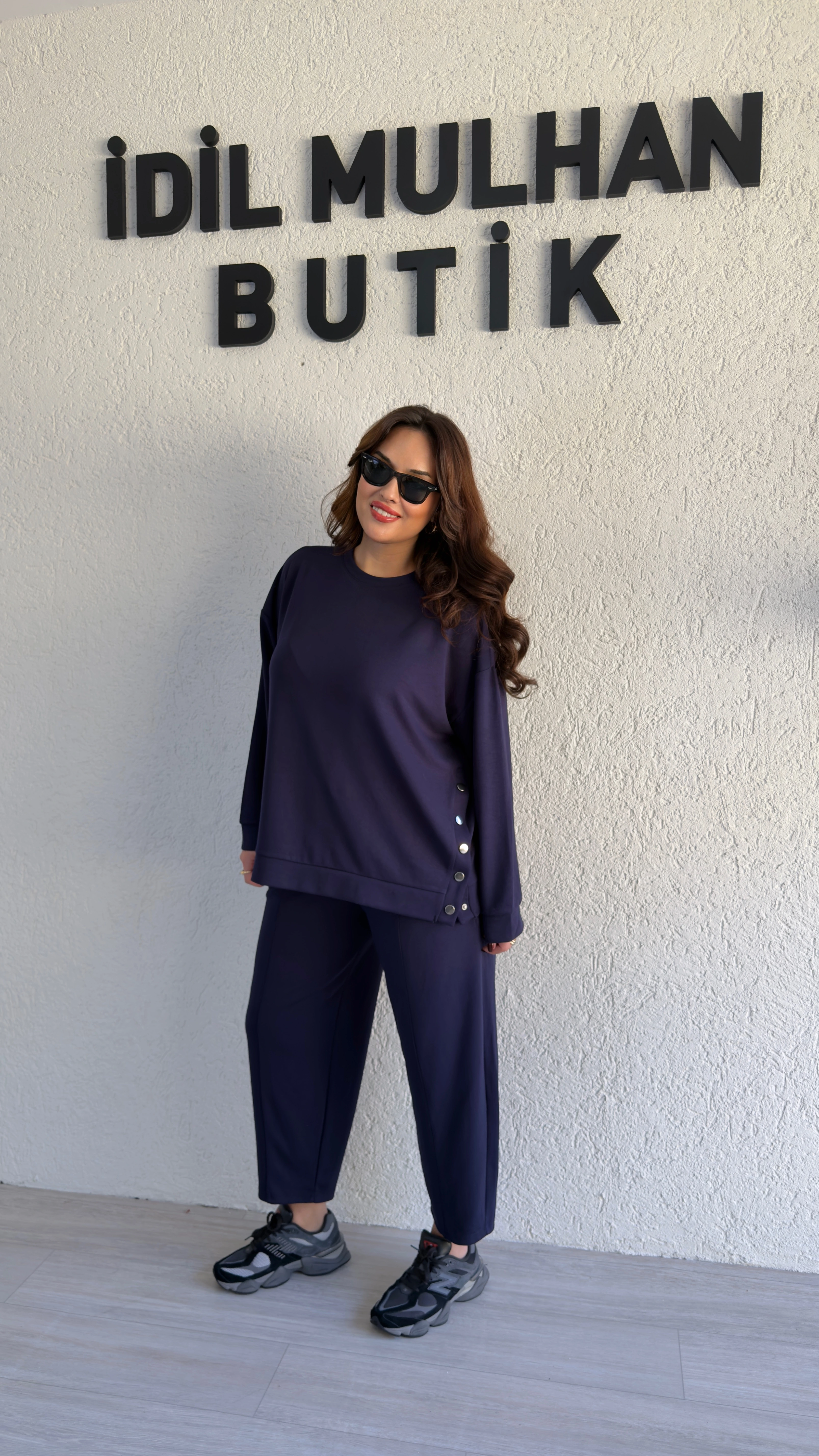 Lacivert Oysh Kumaş Yanı Çıtçıtlı Takım