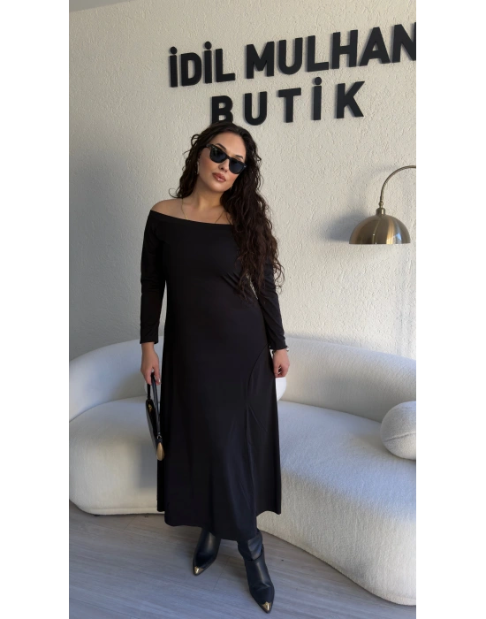 Sandy Kumaş Madonna Yaka Elbise