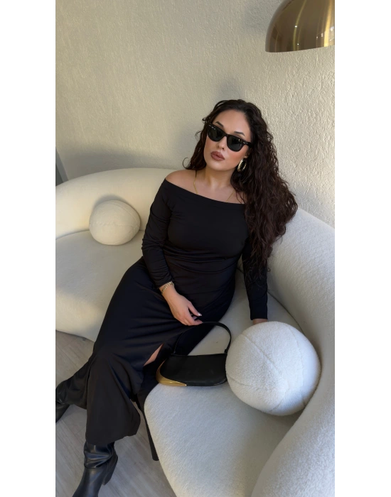 Sandy Kumaş Madonna Yaka Elbise