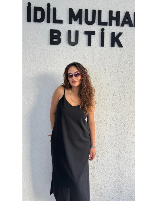 Siyah Askılı Elbise