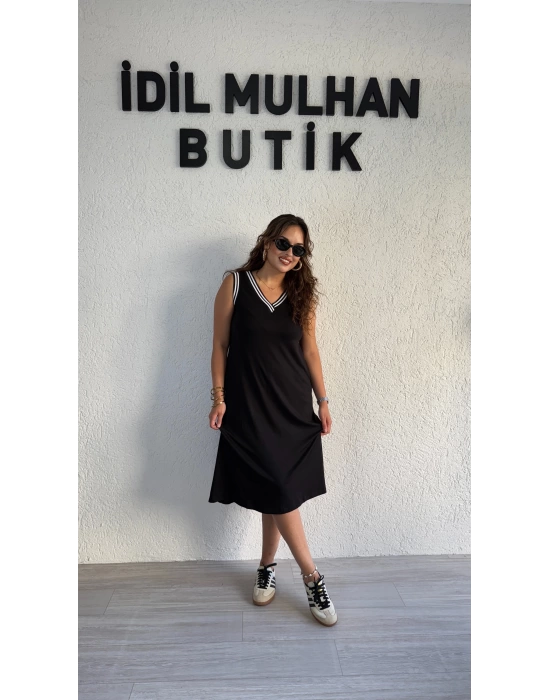 Siyah Beyaz Çift Şeritli Kolsuz Elbise