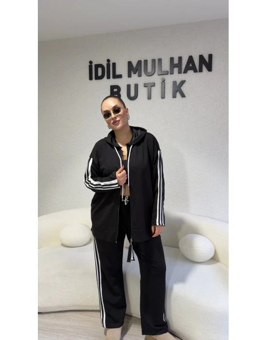 Siyah Beyaz Şeritli Kapşonlu Takım