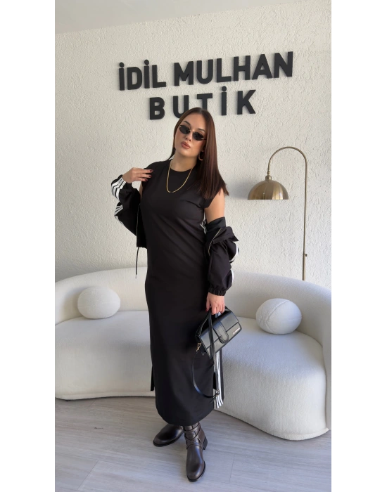 Siyah Ceketli Elbise Takım