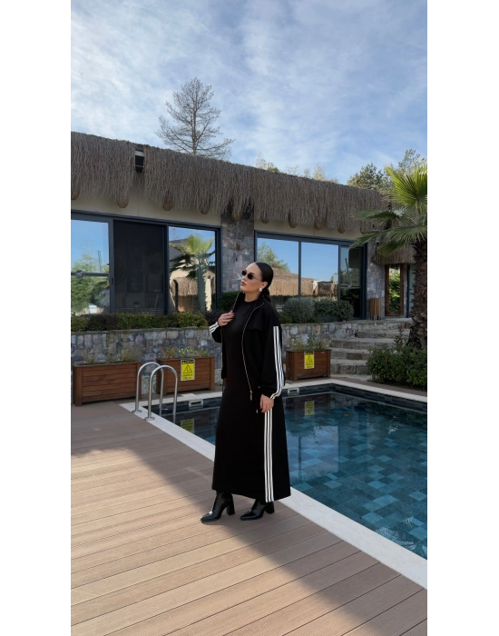 Siyah Ceketli Elbise Takım