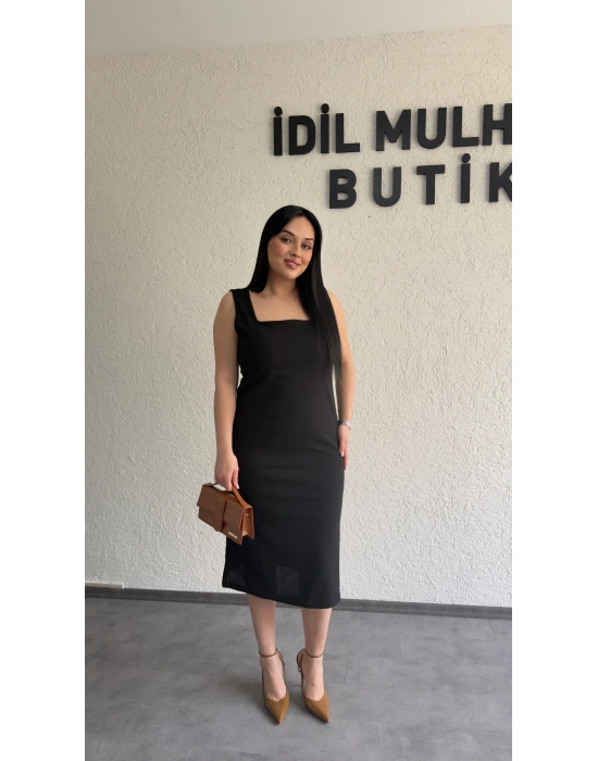 Siyah Kare Yaka Krep Elbise