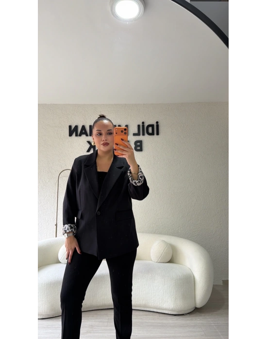 Siyah Leopar Detaylı Blazer Ceket