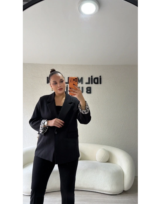 Siyah Leopar Detaylı Blazer Ceket