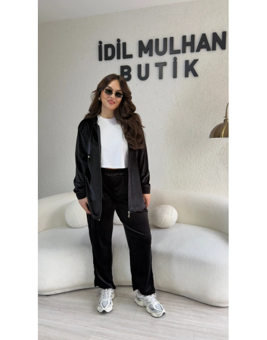 Siyah Likralı İthal Kadife Takım