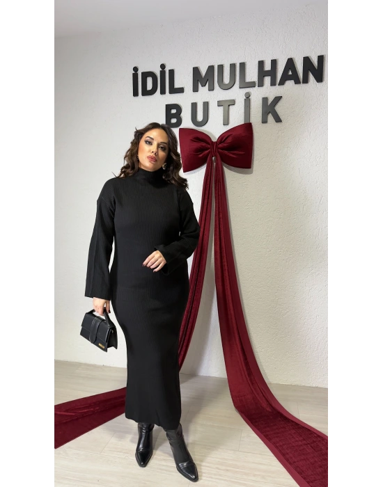 Siyah Maxi Boy Triko Elbise