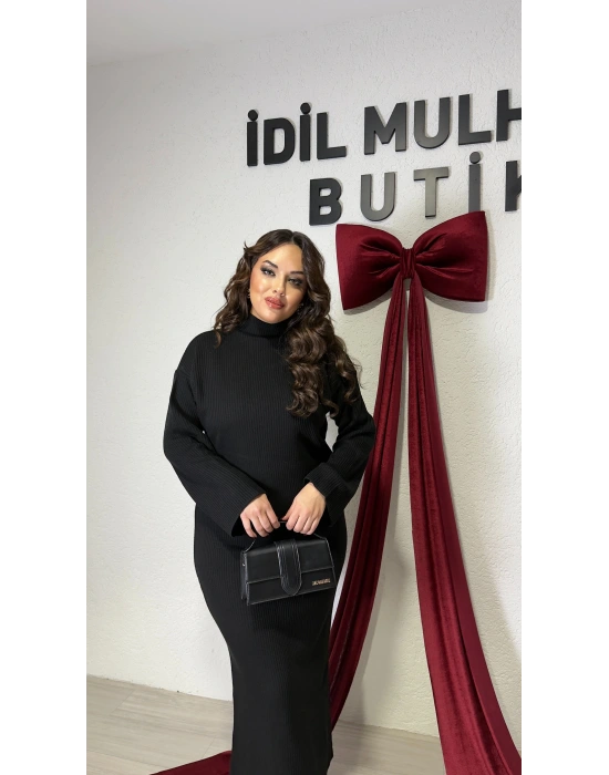 Siyah Maxi Boy Triko Elbise