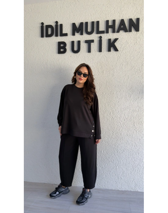 Siyah Oysh Kumaş Yanı Çıtçıtlı Takım