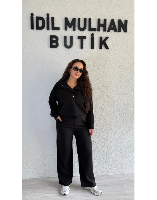 Siyah Yakası Düğmeli Büyük Beden Takım
