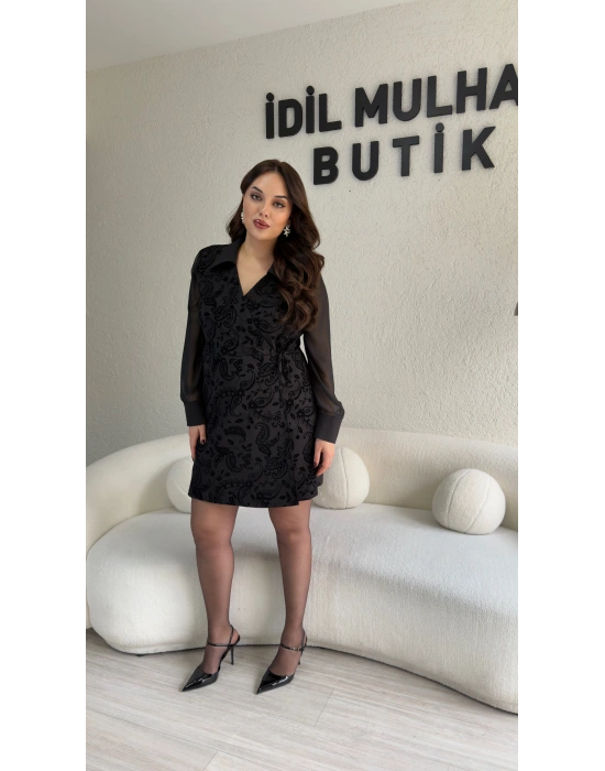 Siyah Yanı Bağcıklı Flok Baskılı Double Elbise