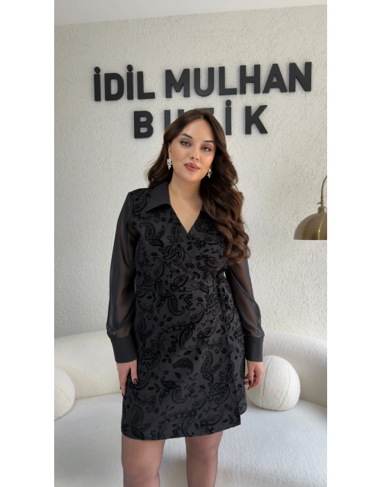 Siyah Yanı Bağcıklı Flok Baskılı Double Elbise