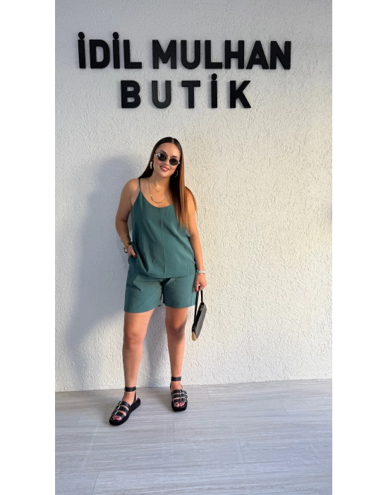 Zümrüt Yeşili Askılı Şortlu Tensel Takım