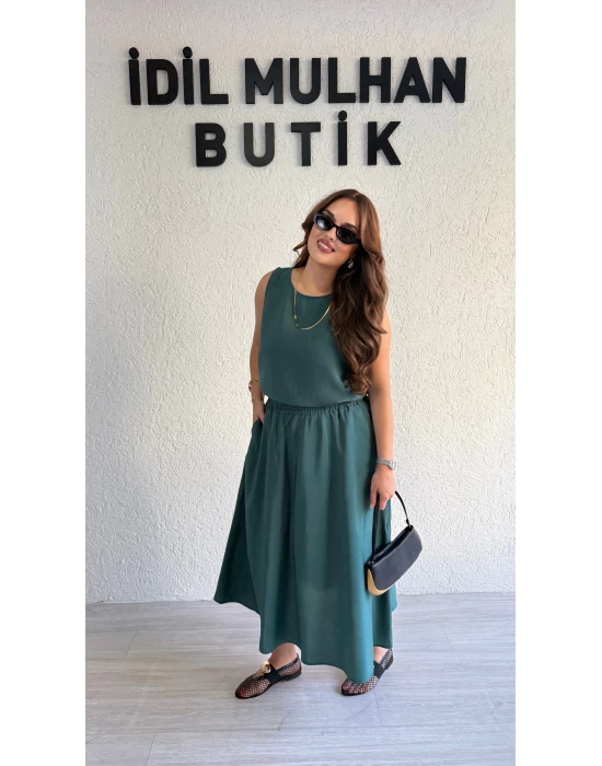 Zümrüt Yeşili Etekli Tensel Takım