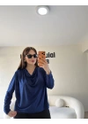 Lacivert Sandy Kumaş Degaje Yaka Bluz