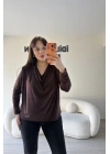 Kahverengi Sandy Kumaş Degaje Yaka Bluz