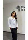 Beyaz Volanlı Premium Bluz