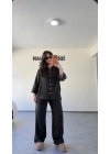 Siyah Rahat Kesim Gömlekli Pantolon Takım