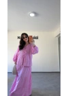 Pembe Bağcıklı Bluz Ve Katlı Etek Takım
