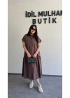 Kahverengi Etek Büzgülü Düğmeli Elbise