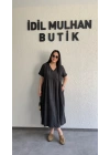 Siyah Batik Desenli Dökümlü Elbise
