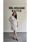 Beyaz Puantiyeli Kruvaze Kuşaklı Elbise