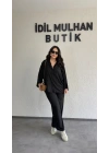 Siyah Kolları Manşet Detaylı Gömlek Takım