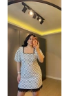 Beyaz Kare Yaka Balon Kol Puantiyeli Elbise