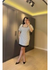 Beyaz Kare Yaka Balon Kol Puantiyeli Elbise