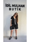 Beyaz Şeritli Gümüş Düğme Detaylı Şortlu Takım