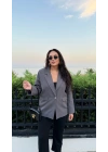 Gri Omuzları Vatkalı Blazer Ceket