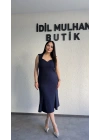 Lacivert Kalp Yaka Klasik Midi Elbise