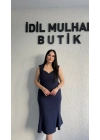 Lacivert Kalp Yaka Klasik Midi Elbise