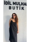 Siyah Askılı Elbise