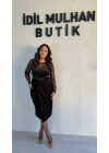 Siyah Dantel İşlemeli Kadife Elbise