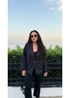 Siyah Omuzları Vatkalı Blazer Ceket