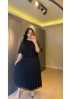 Siyah Pliseli Yarasa Kol Elbise