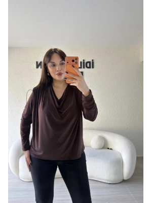 Kahverengi Sandy Kumaş Degaje Yaka Bluz