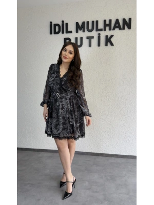 Siyah Desenli Kruvaze İki Katlı Yoryo Elbise