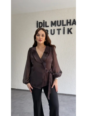 Acı Kahve Kruvaze Yaka Volanlı Bağlamalı Bluz