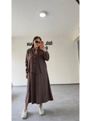 Kahverengi Askılı Elbise Çıkarılabilir Gömlek Detaylı Takım